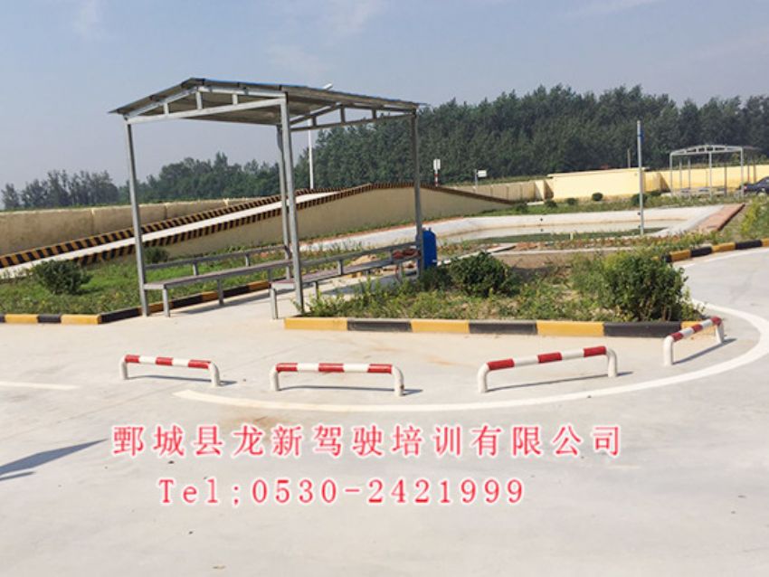 點(diǎn)擊查看詳細(xì)信息<br>標(biāo)題：校內(nèi)展示 閱讀次數(shù)：1115
