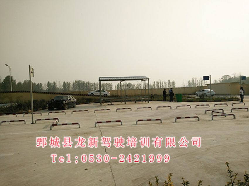點(diǎn)擊查看詳細(xì)信息<br>標(biāo)題：校內(nèi)展示 閱讀次數(shù)：1213